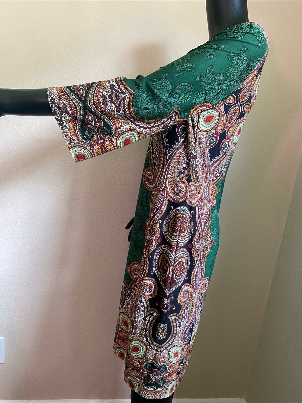Ronni Nicole Green Paisley Print Shift Dress - Picture 4 of 8